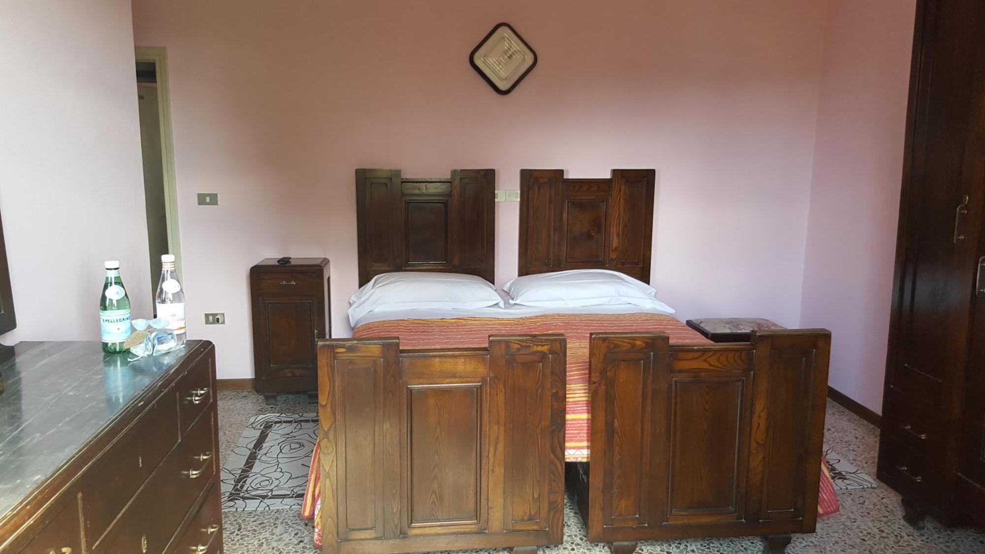 Albergo Ristorante Gualtieri Barberino di Mugello Oda fotoğraf