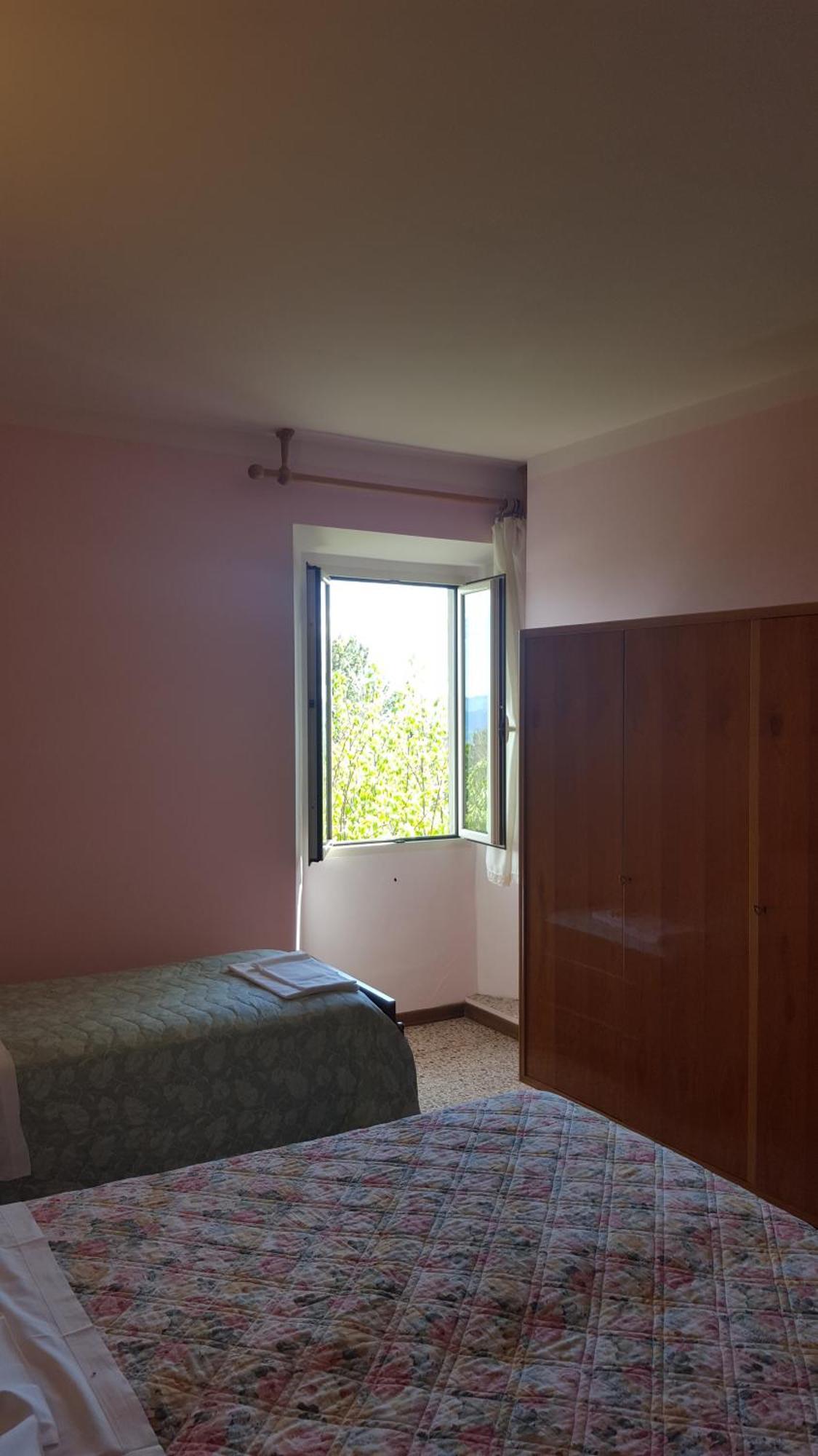Albergo Ristorante Gualtieri Barberino di Mugello Oda fotoğraf