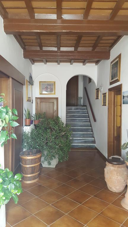 Albergo Ristorante Gualtieri Barberino di Mugello Dış mekan fotoğraf